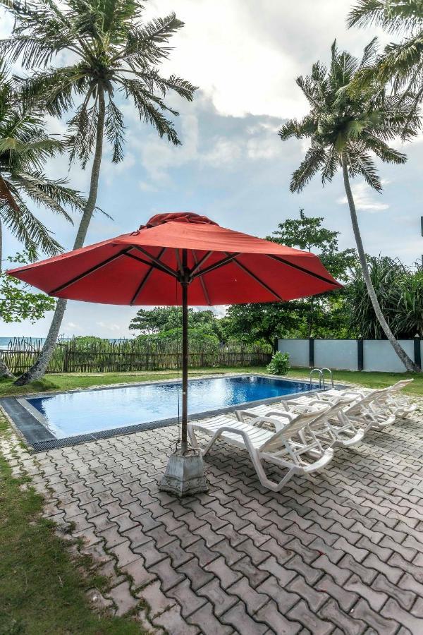 360 Surf Weligama Bay Hotel Bagian luar foto