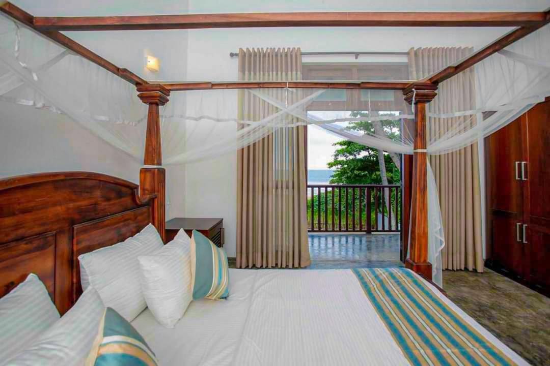 360 Surf Weligama Bay Hotel Bagian luar foto